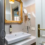 Little Pied-à-terre In Appartamento *
