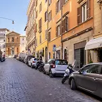 Little Pied-à-terre In Appartamento